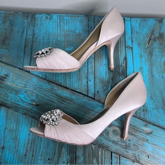 Badgley Mischka Caitlin Pump Size 7:5 - Picture 3 of 16